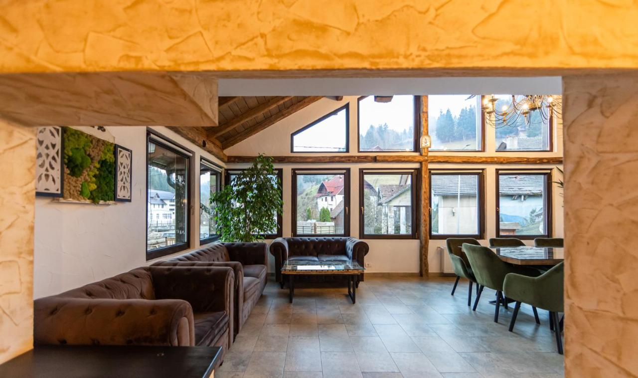 Ranger Chalet Moeciu De Sus Exterior foto